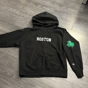 Champion Custom Made Boston Black Hoodie - size L